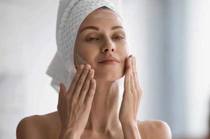 Как лучшее решение Teoxane Deep Repair Balm для Косметологии